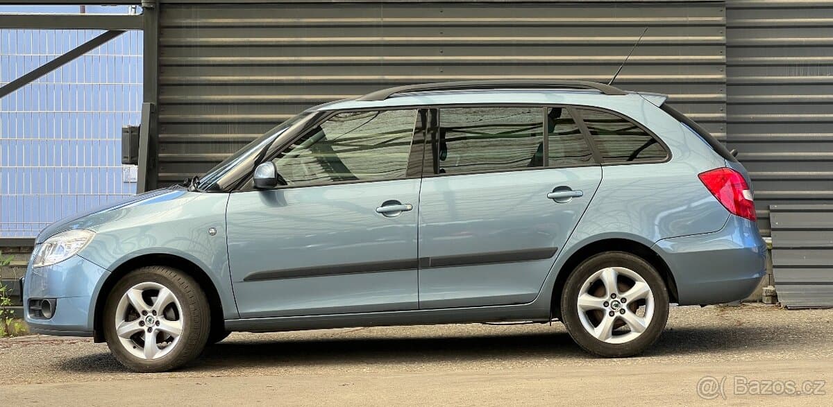 2010 Škoda FABIA - 4