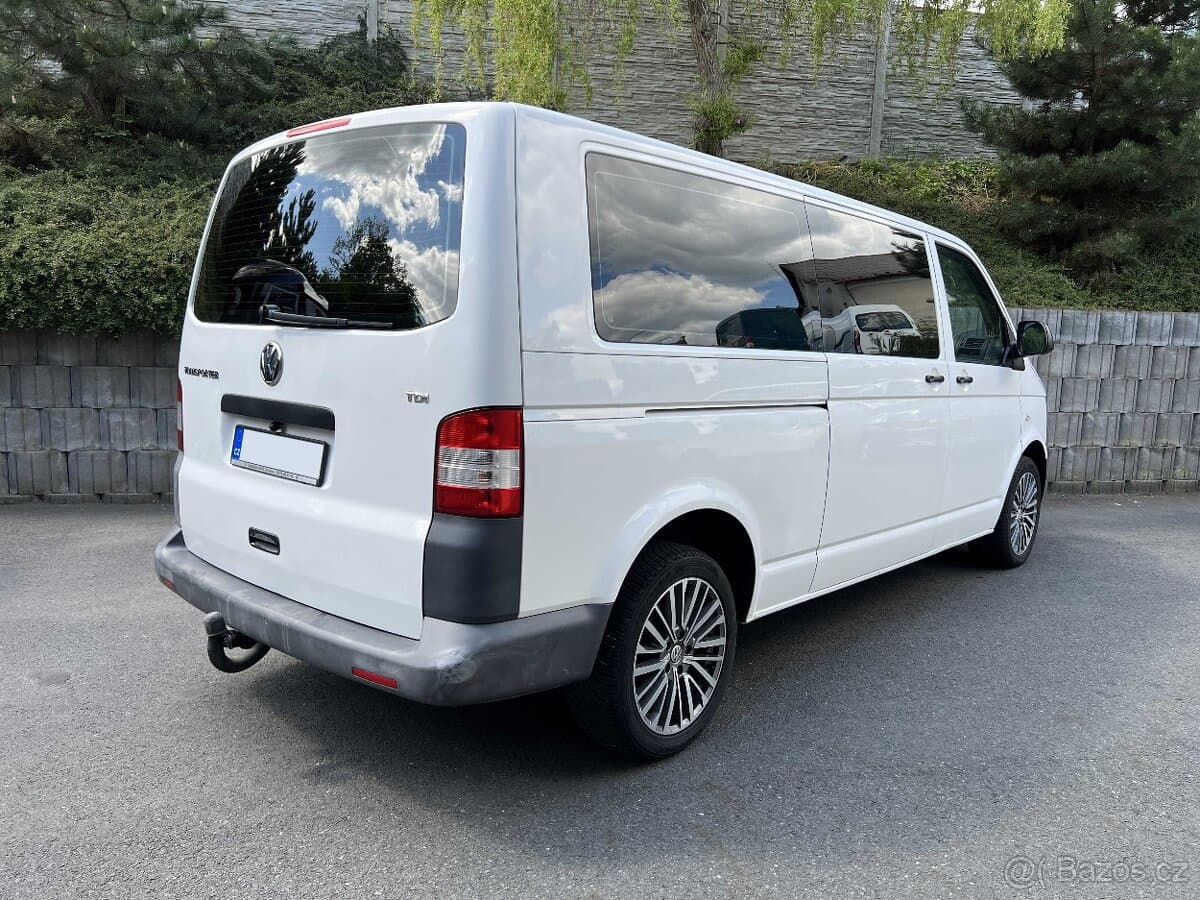 2011 Volkswagen TRANSPORTER - 4