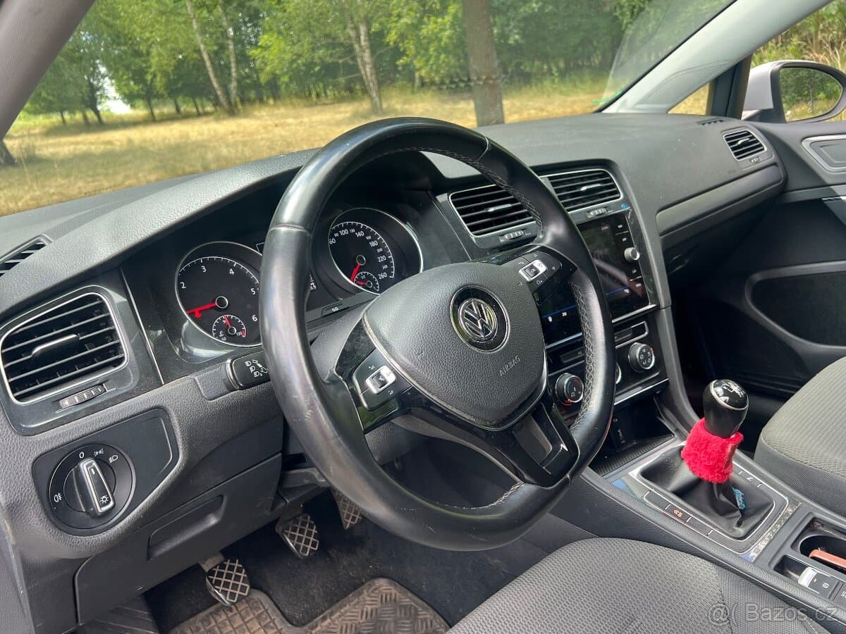 2017 Volkswagen GOLF - 4