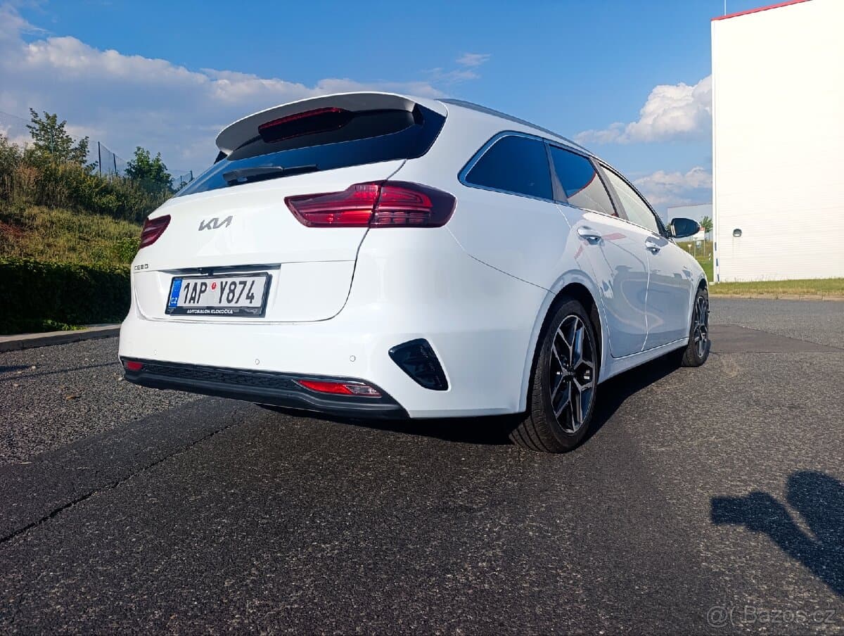 2025 Kia PROCEED - 4