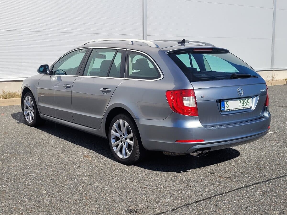 2010 Škoda SUPERB - 4
