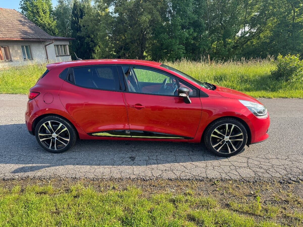 2013 Renault CLIO - 4