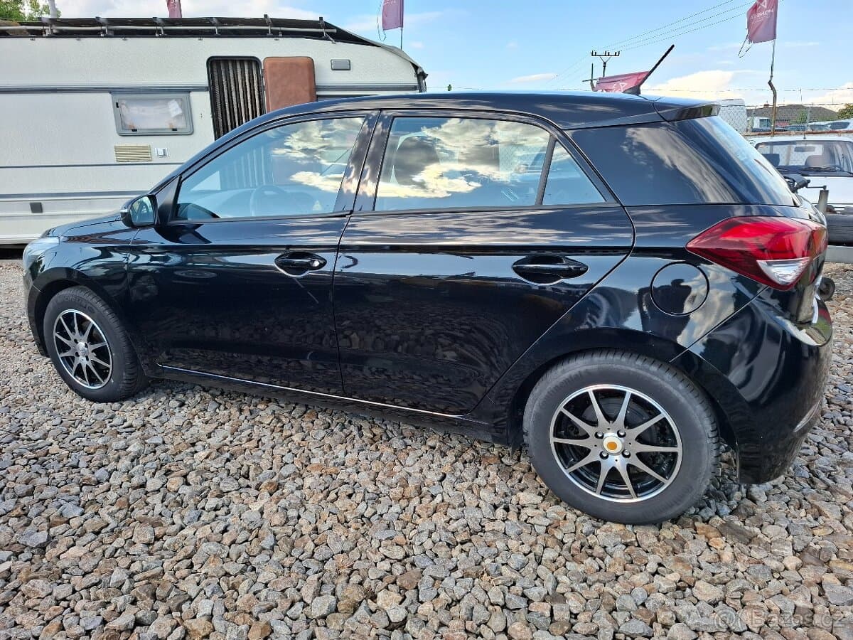 2018 Hyundai i20 - 4