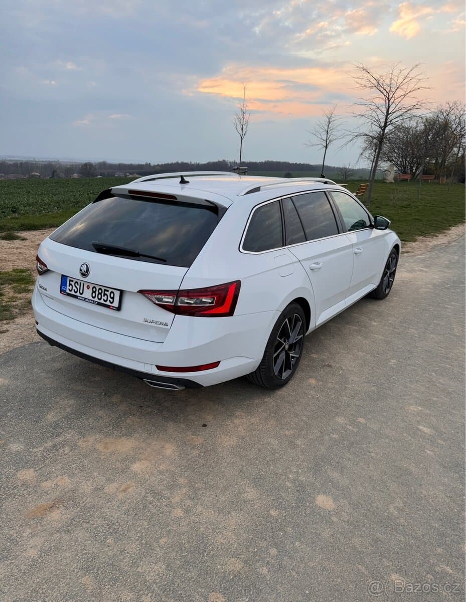 2017 Škoda SUPERB - 4