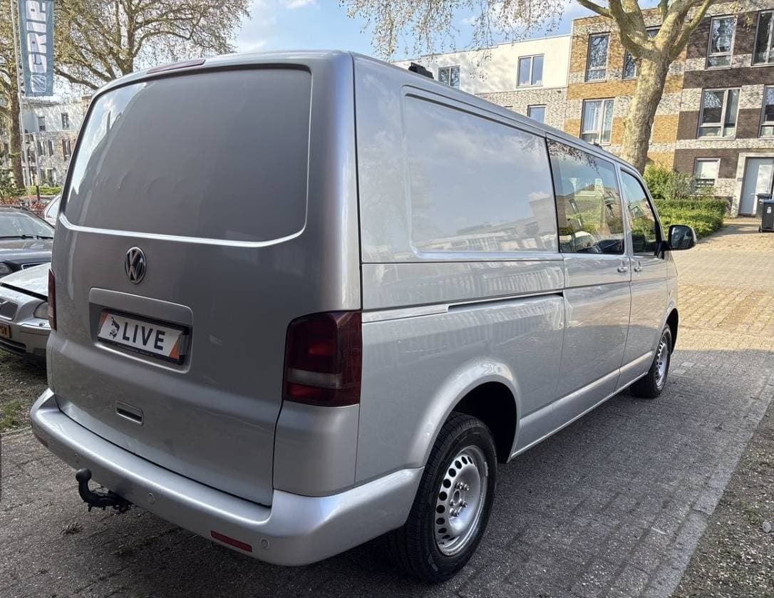 2011 Volkswagen TRANSPORTER - 4