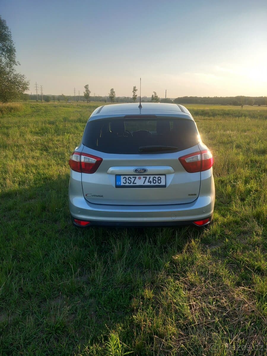 2013 Ford C-MAX - 4