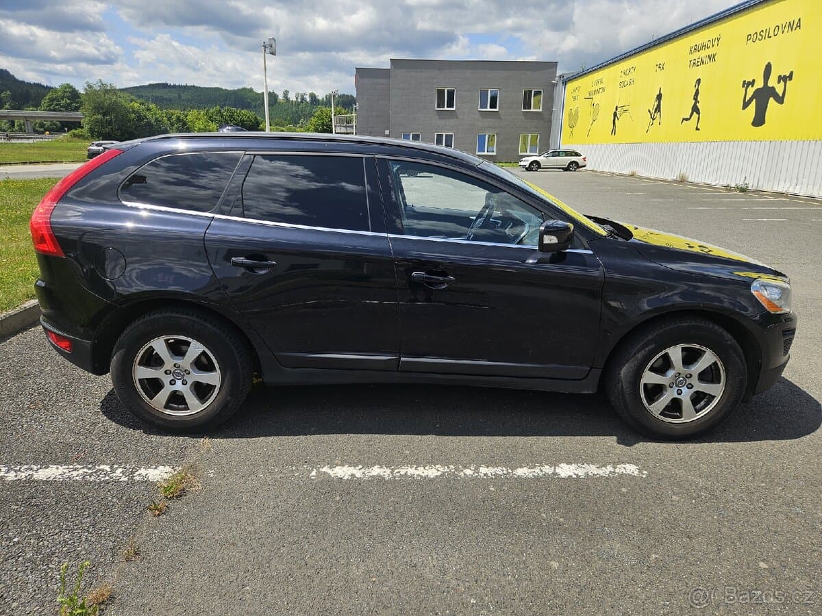 2010 Volvo XC60 - 4
