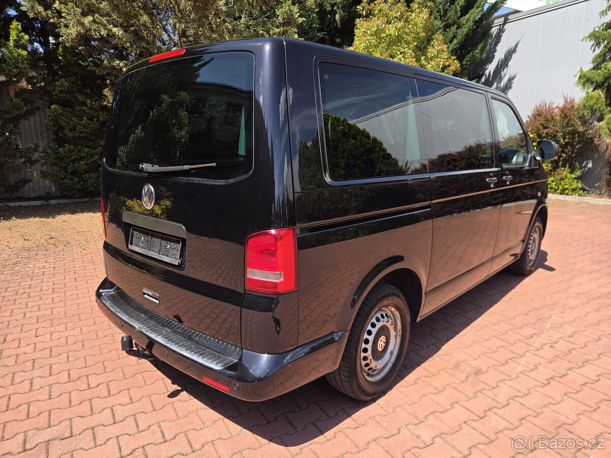2012 Volkswagen MULTIVAN - 4