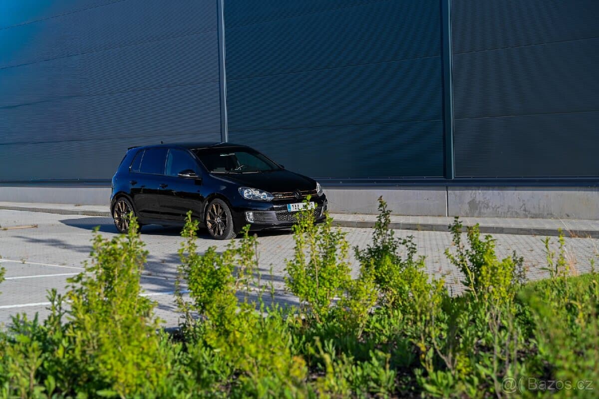 2012 Volkswagen GOLF - 4