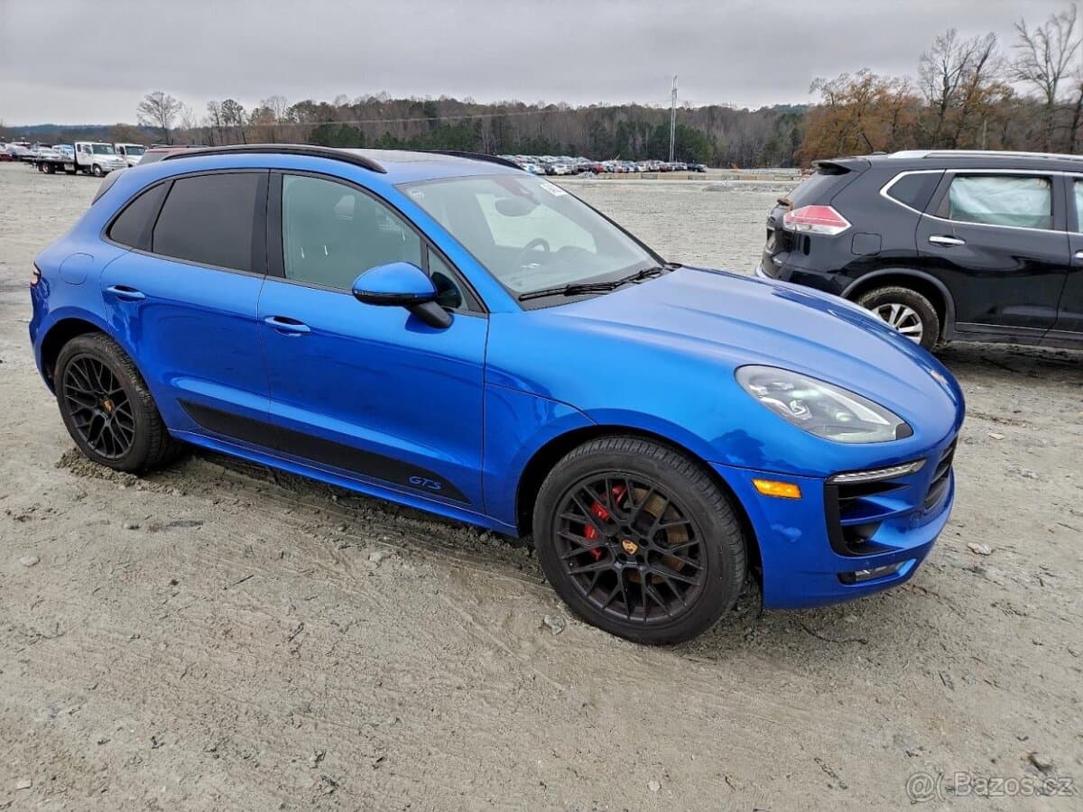 2017 Porsche MACAN - 4