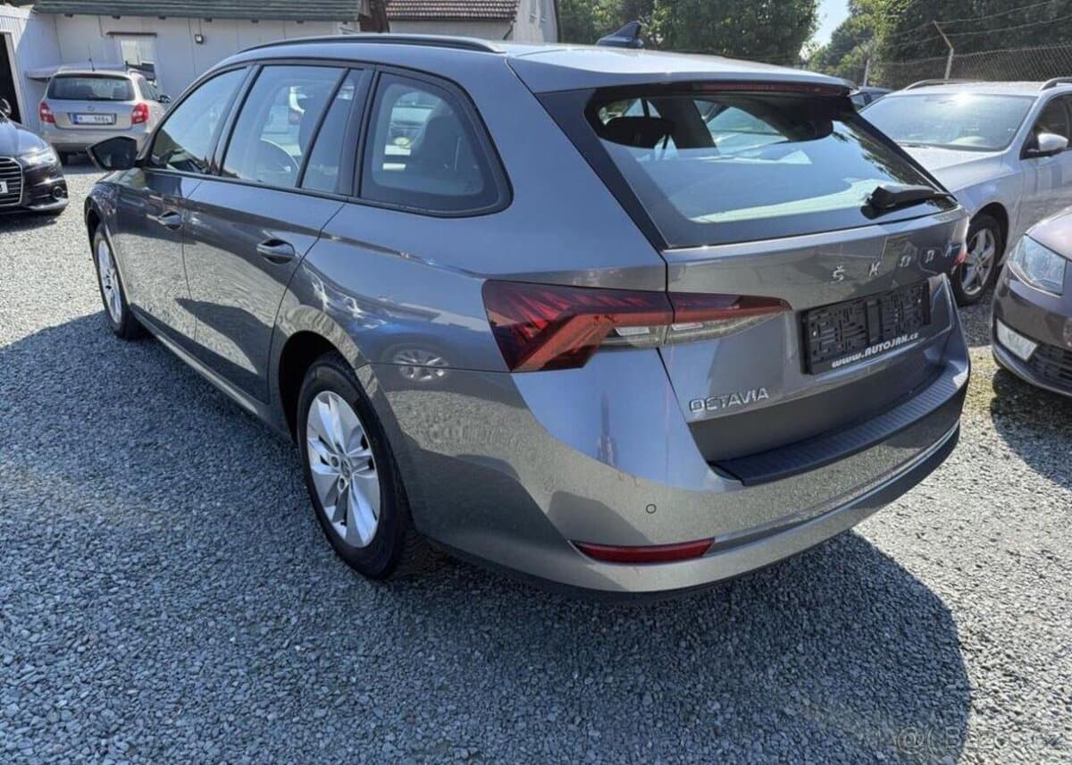 2023 Škoda OCTAVIA - 4