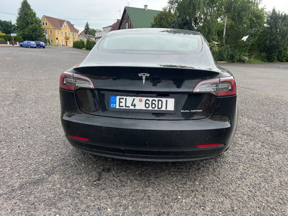 2019 Tesla MODEL 3 - 4