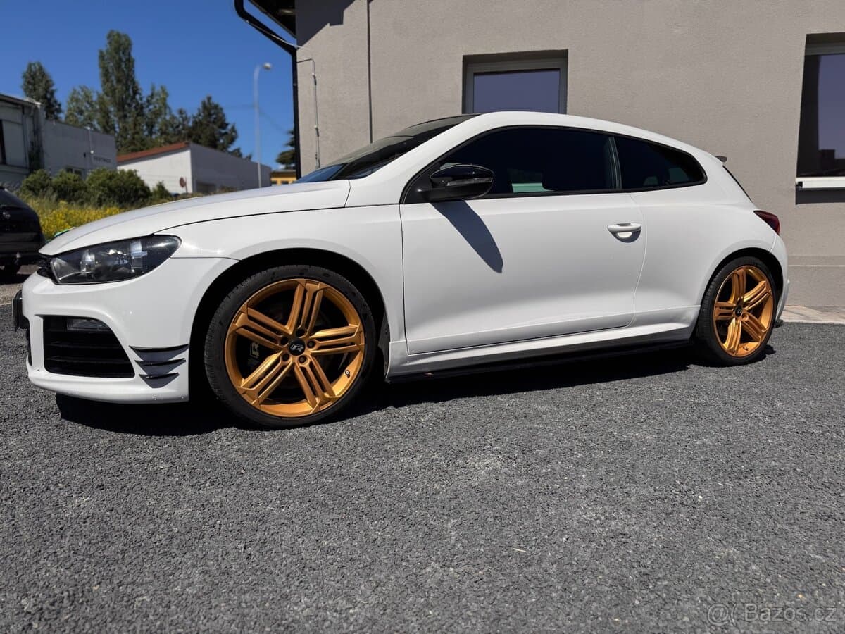 2011 Volkswagen CC - 4