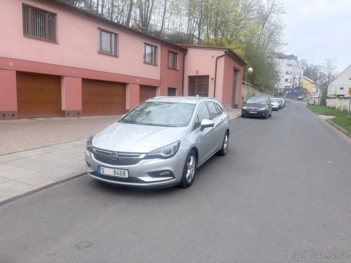 2017 Opel ASTRA - 4