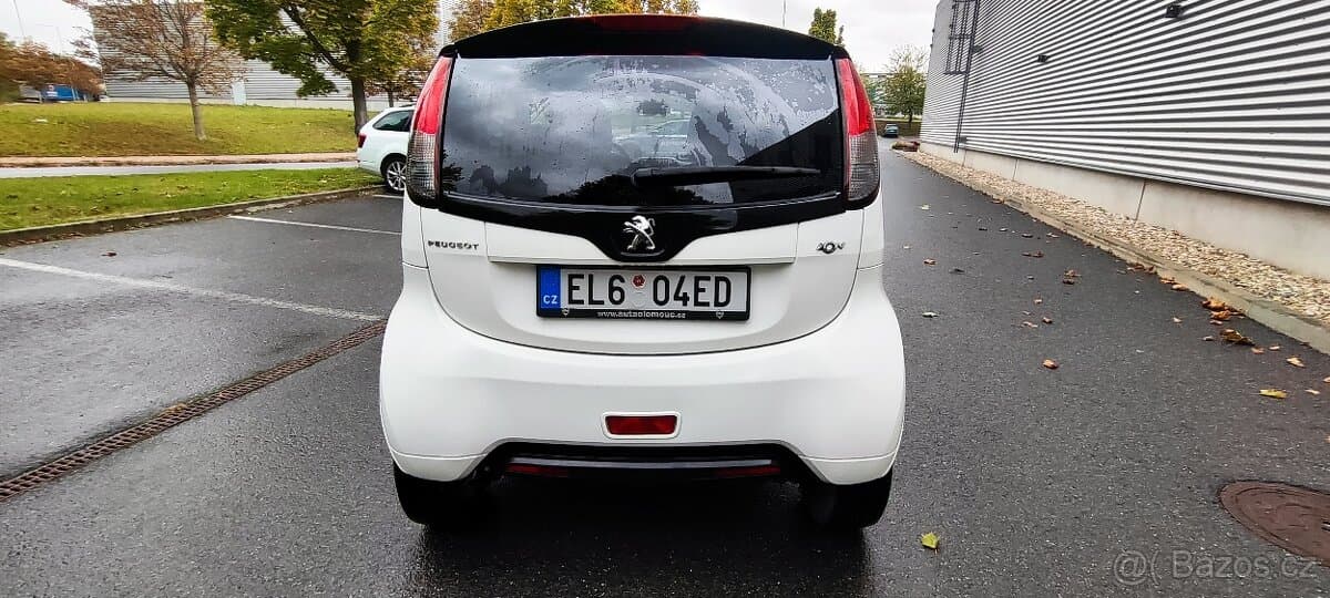 2015 Peugeot ION - 4