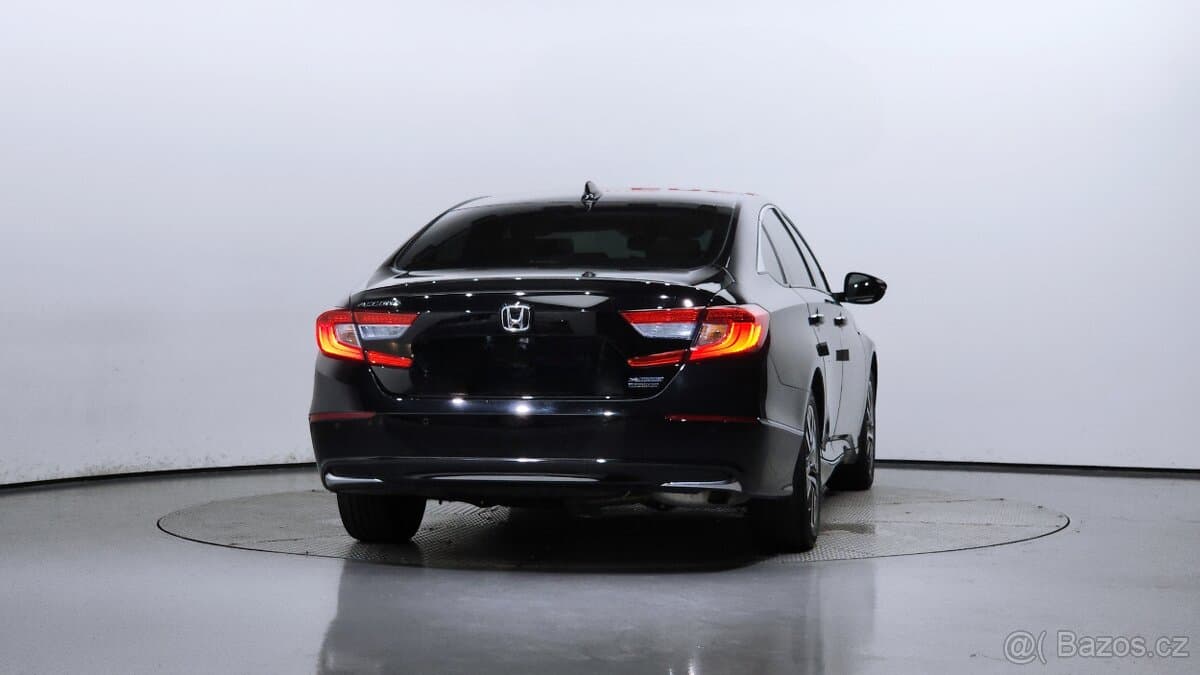 2018 Honda ACCORD - 4