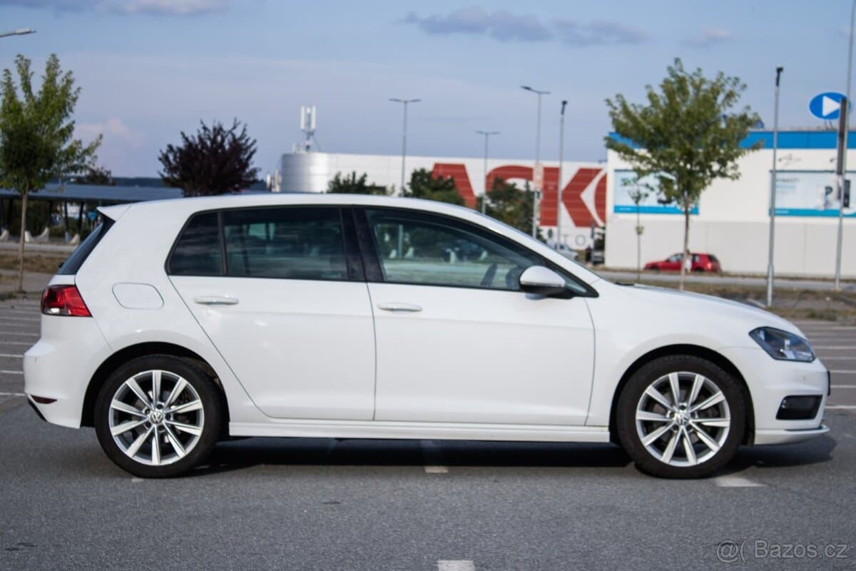 2015 Volkswagen GOLF - 4