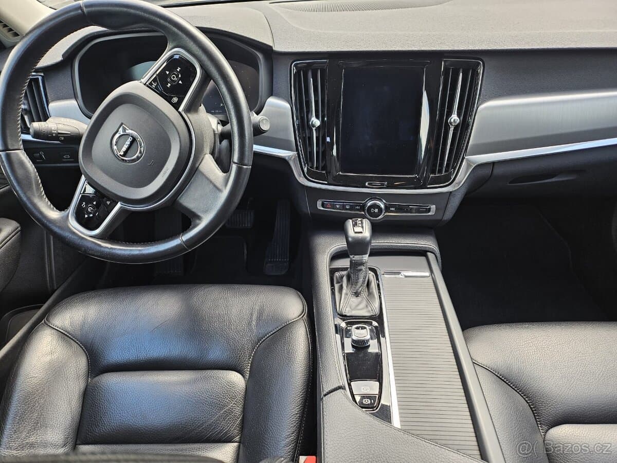 2017 Volvo V90 - 4