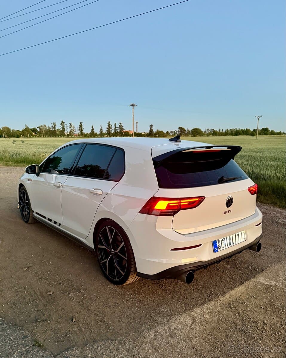 2023 Volkswagen GOLF - 4