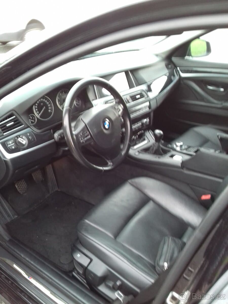 2011 BMW M5 - 4