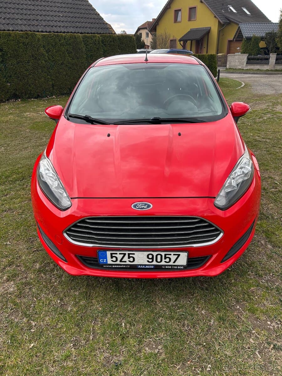 2015 Ford FIESTA - 4