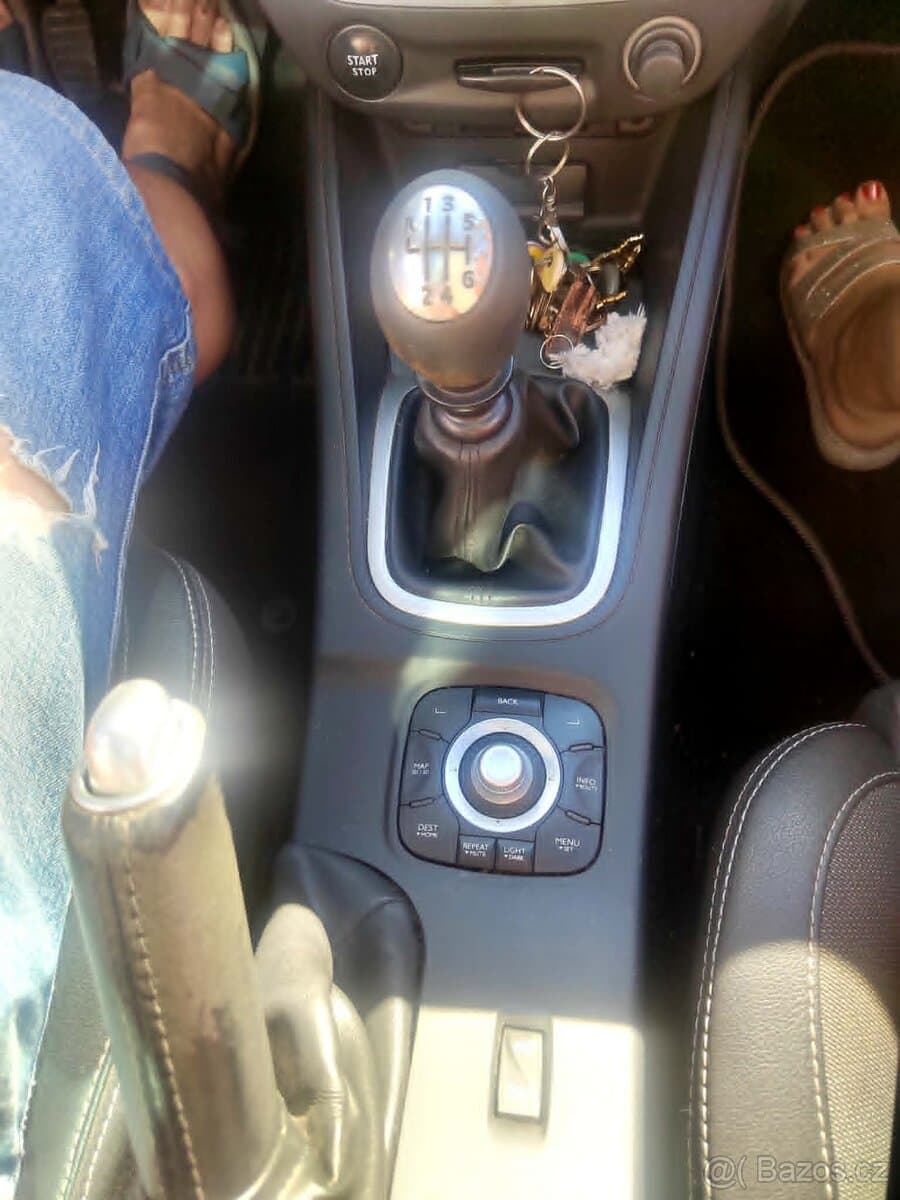 2011 Renault MEGANE - 4
