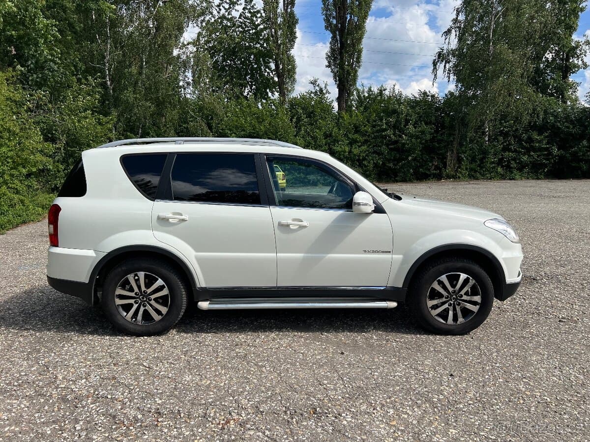 2014 SsangYong REXTON - 4