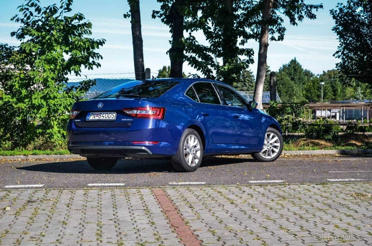 2015 Škoda SUPERB - 4
