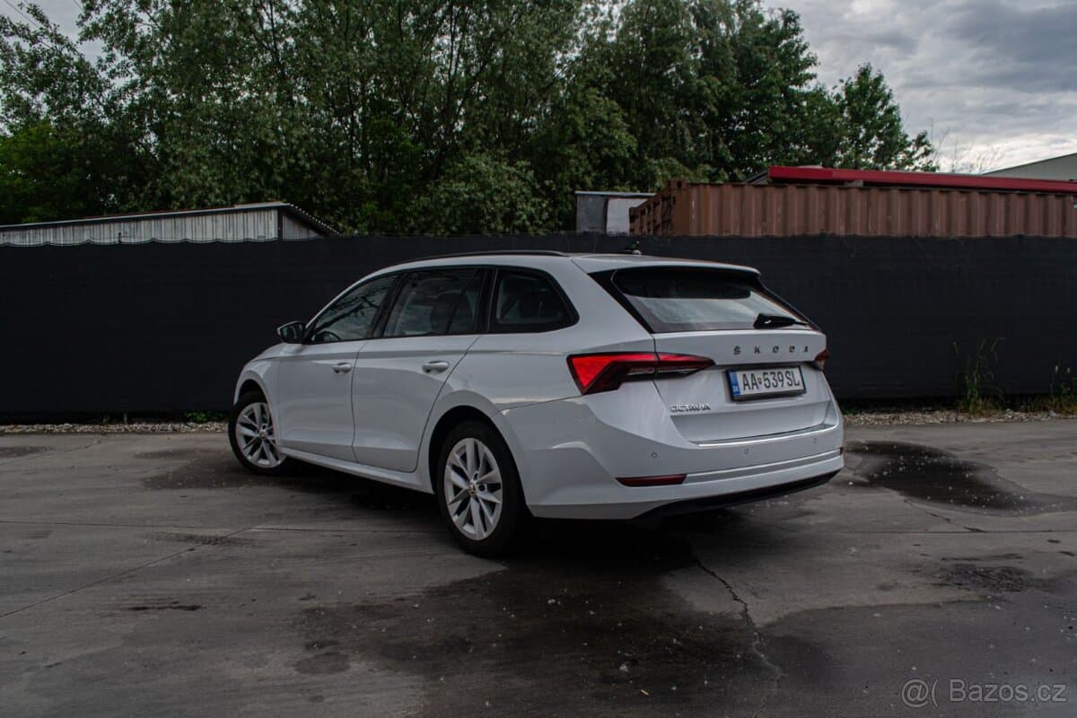 2021 Škoda OCTAVIA - 4