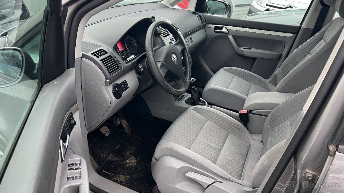 2009 Volkswagen TOURAN - 4