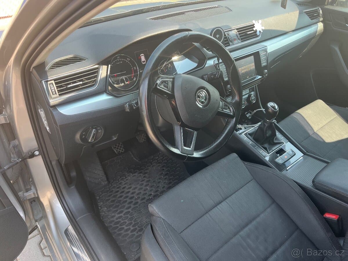 2016 Škoda SUPERB - 4
