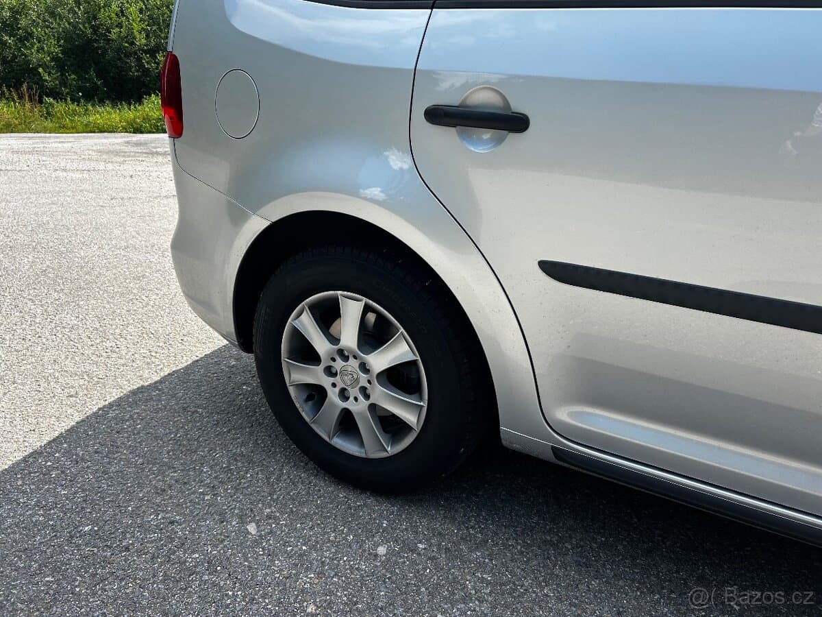 2012 Volkswagen TOURAN - 4