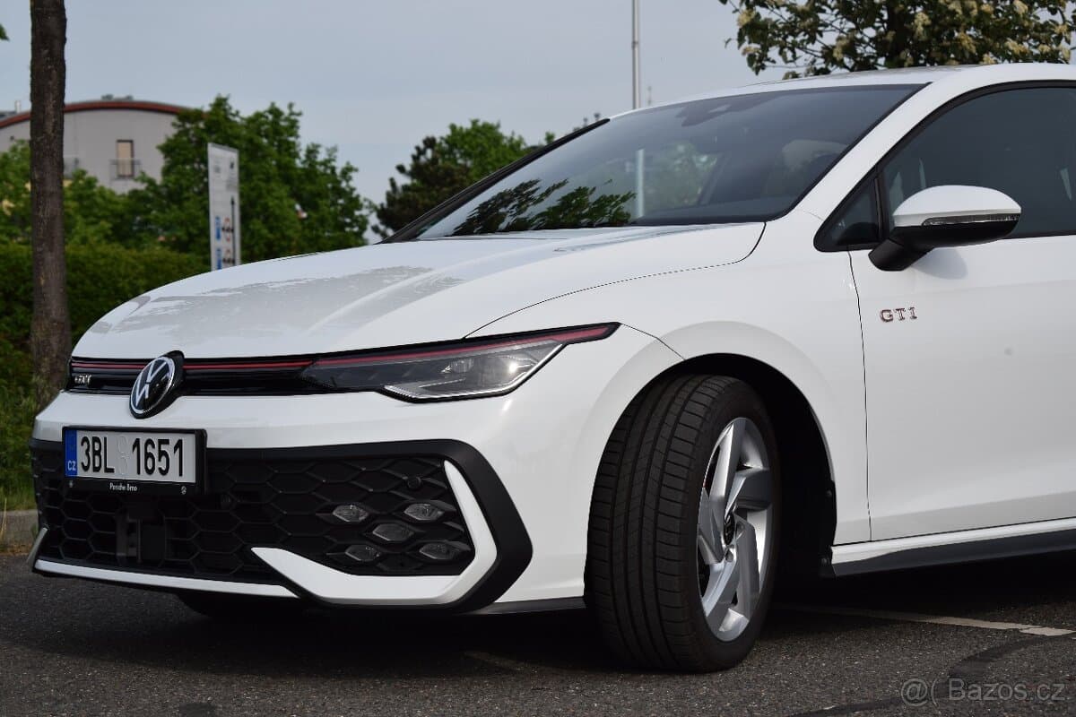 2024 Volkswagen GOLF - 4