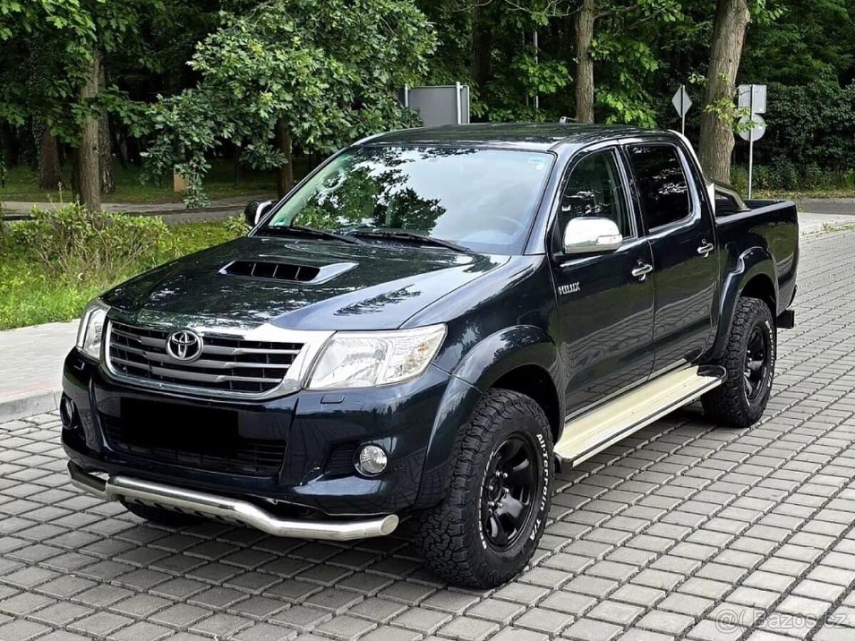 2012 Toyota HILUX - 4