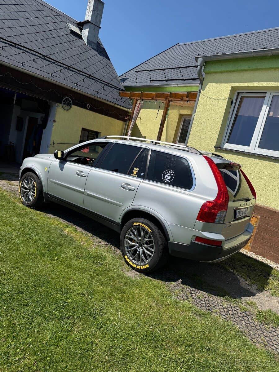 2011 Volvo XC90 - 4