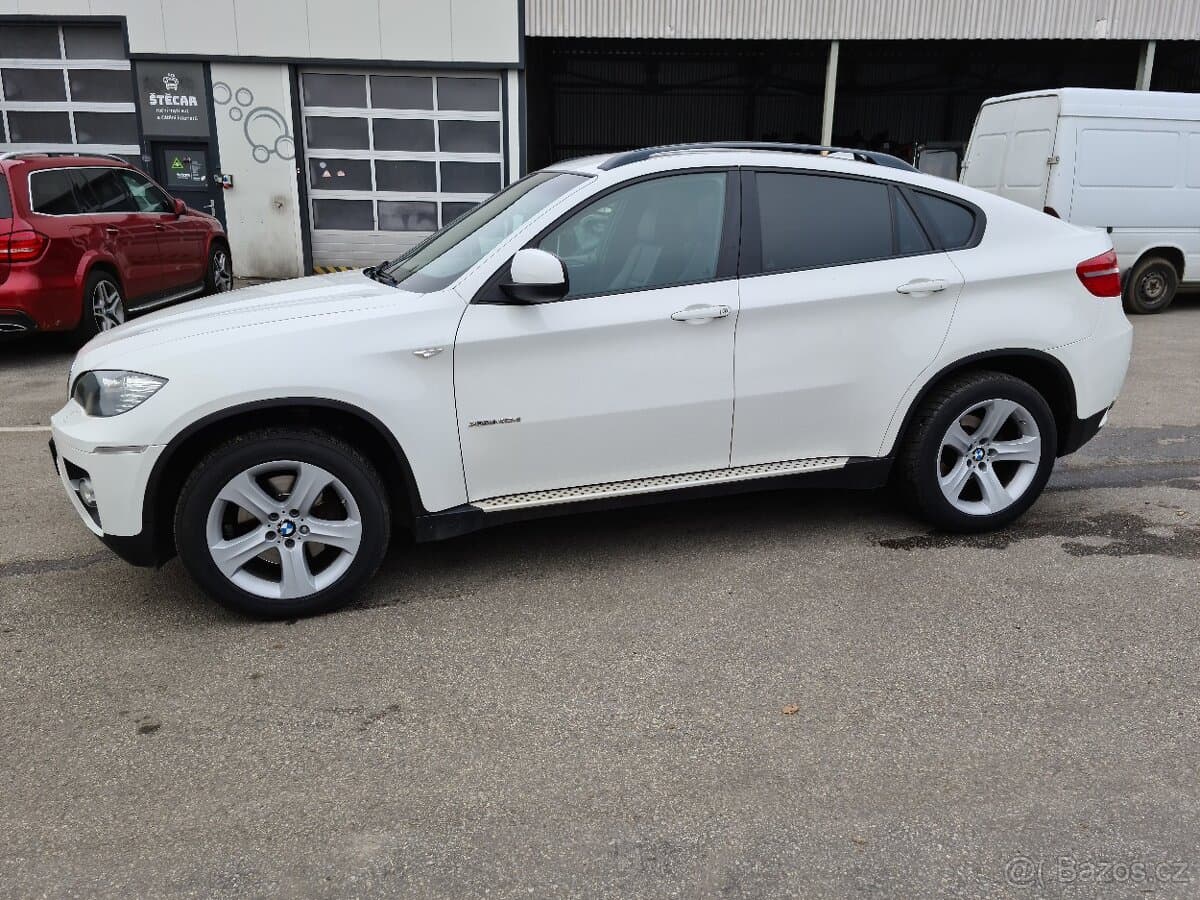 2011 BMW X6 - 4