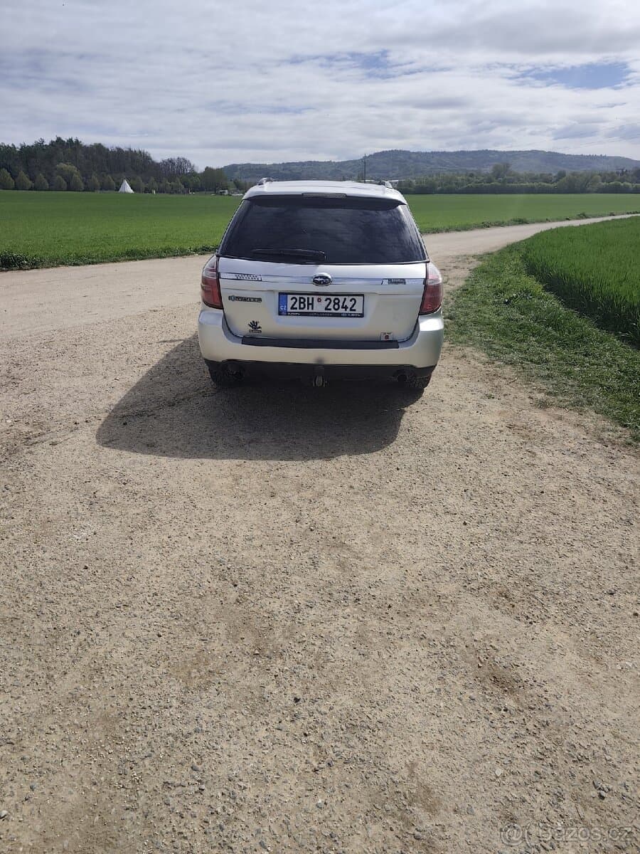 2004 Subaru OUTBACK - 4