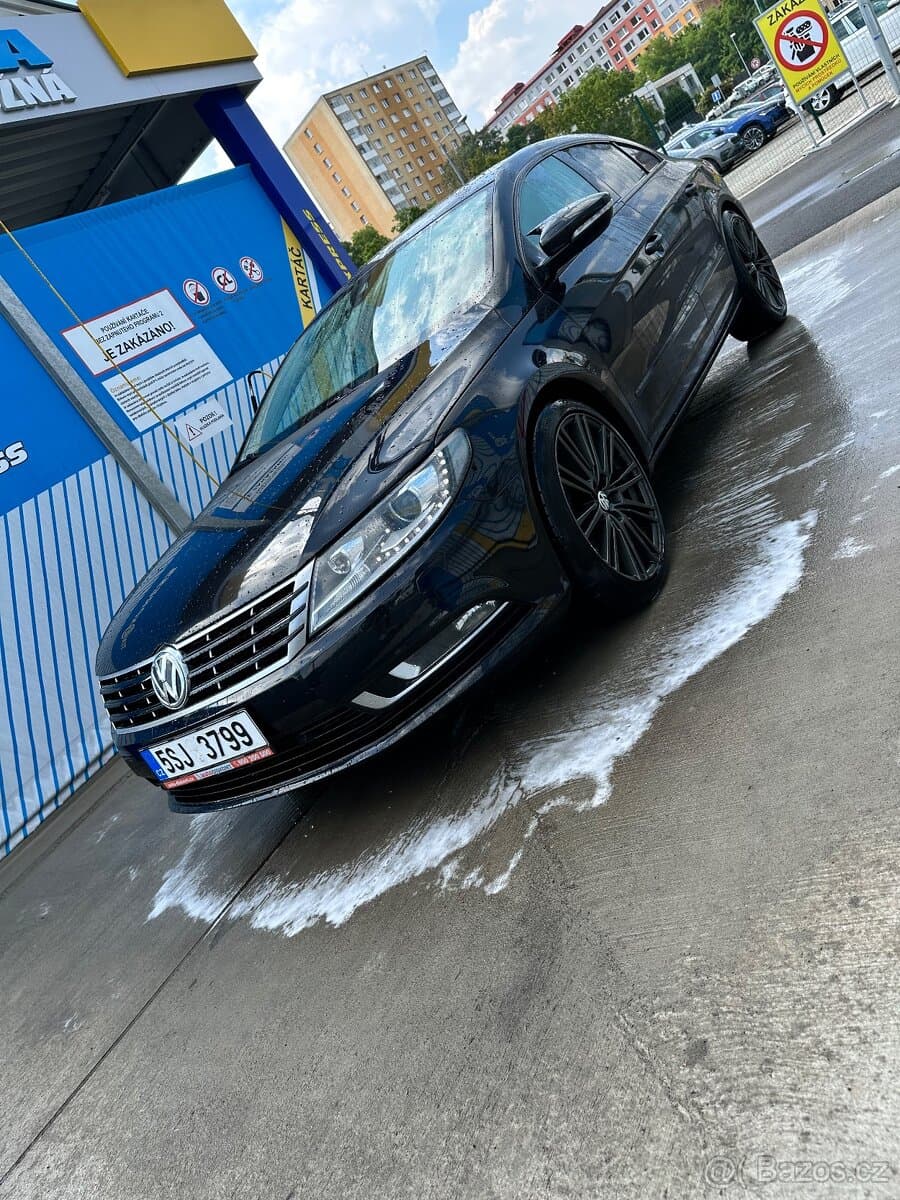 2012 Volkswagen PASSAT CC - 4
