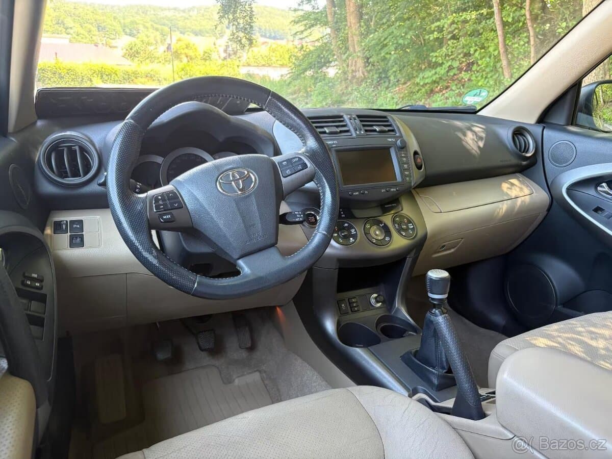 2009 Toyota OSTATNÍ - 4