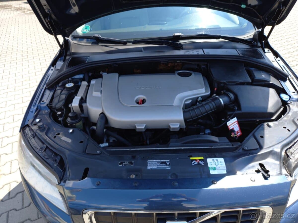 2008 Volvo V70 - 4
