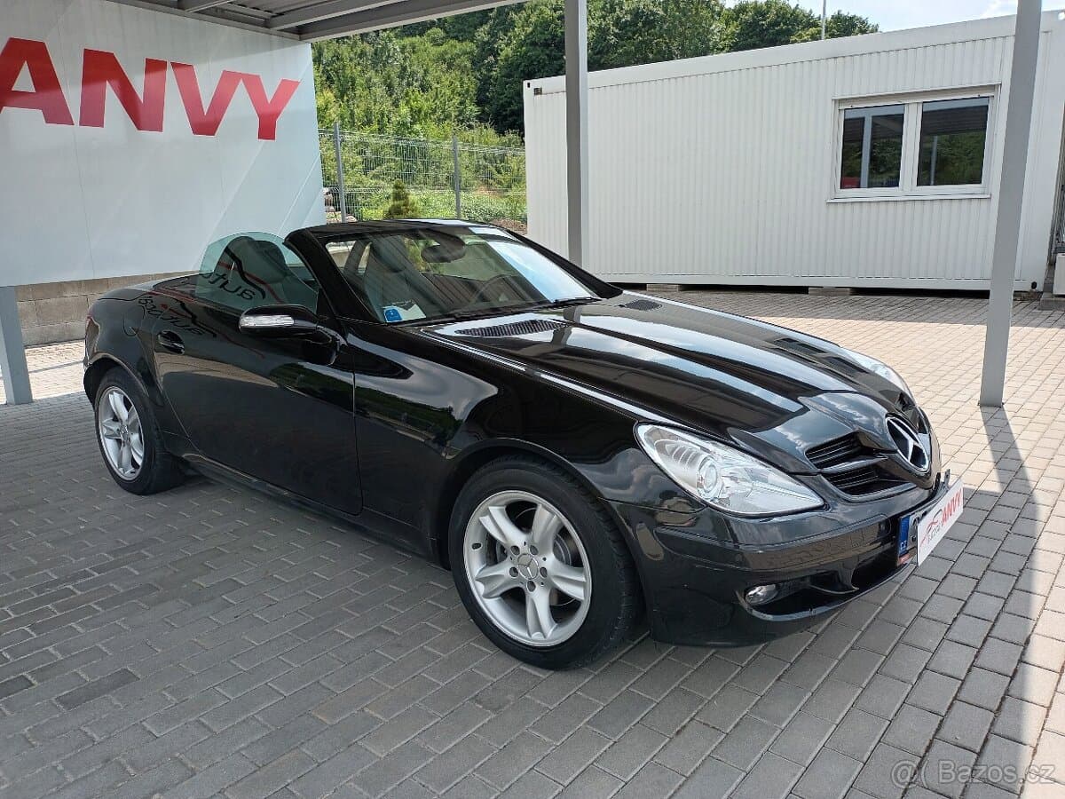 2004 Mercedes-Benz SLK - 4