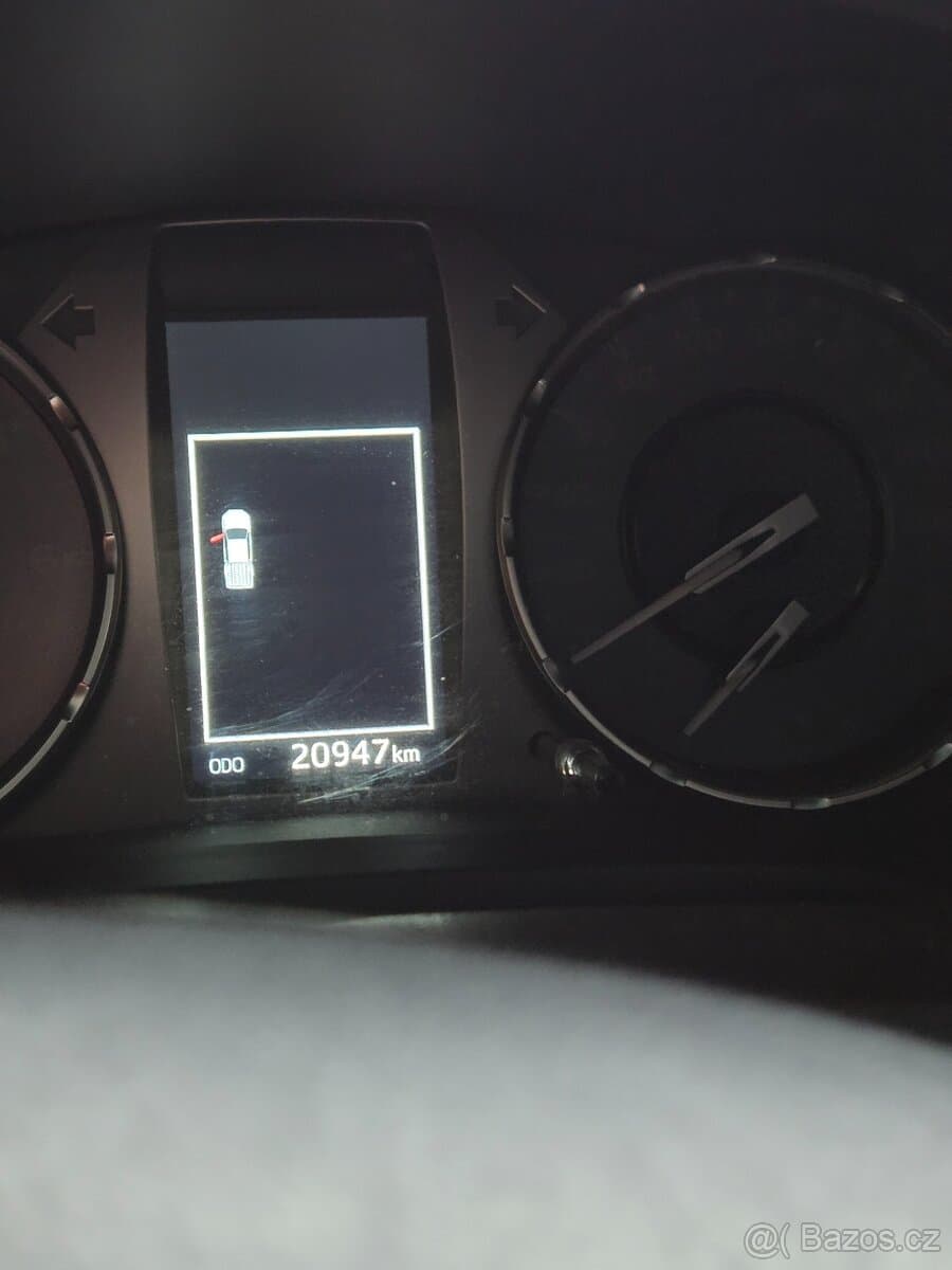 2021 Toyota HILUX - 4