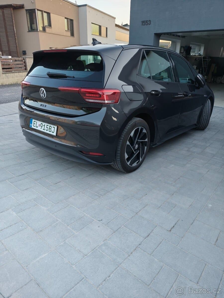 Volkswagen ID.3 - 4