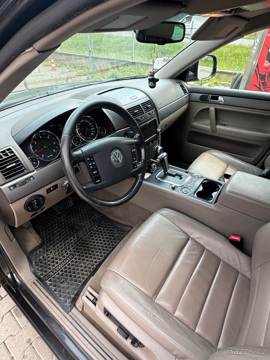 2008 Volkswagen TOUAREG - 4