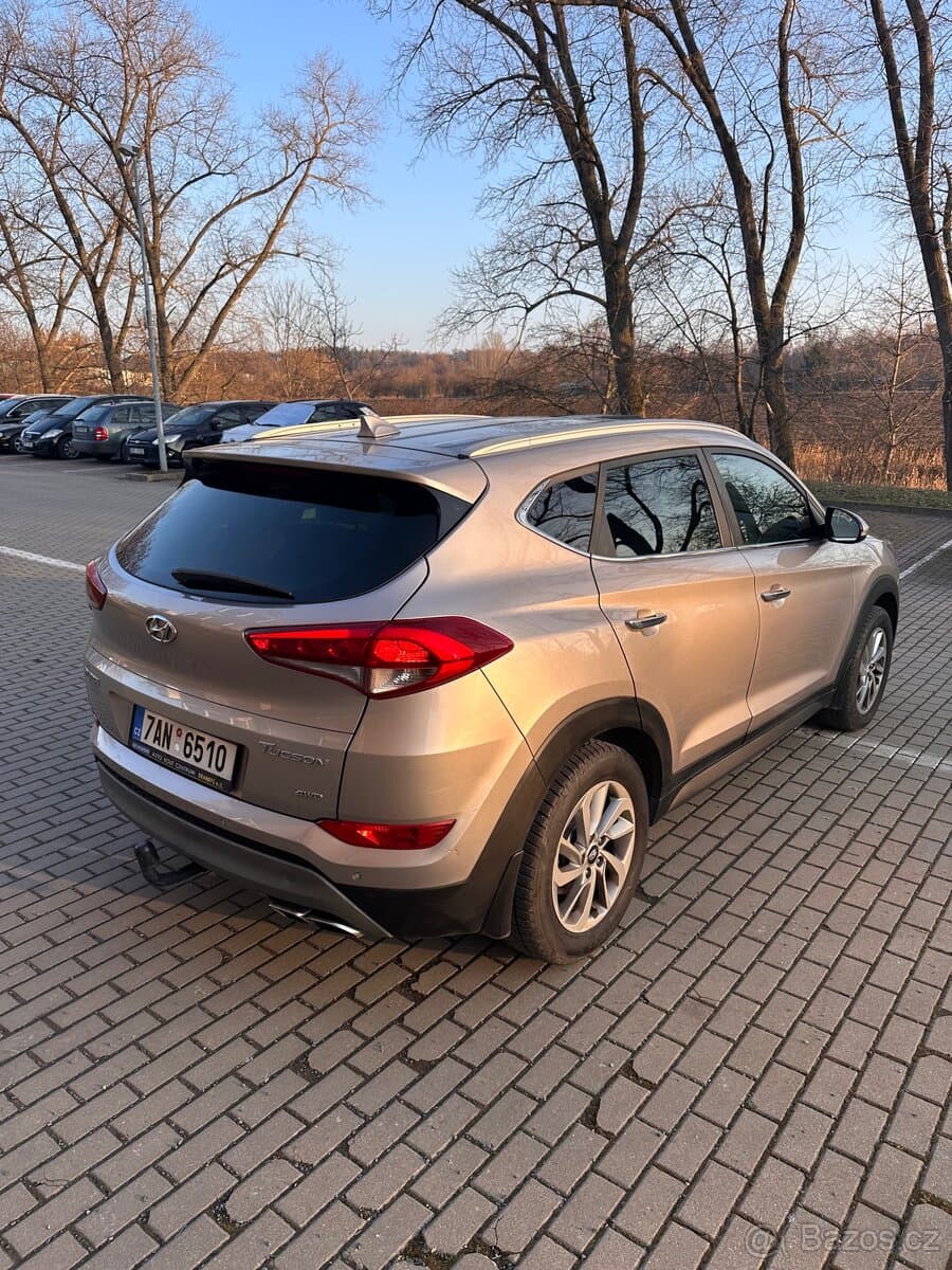 2016 Hyundai TUCSON - 4