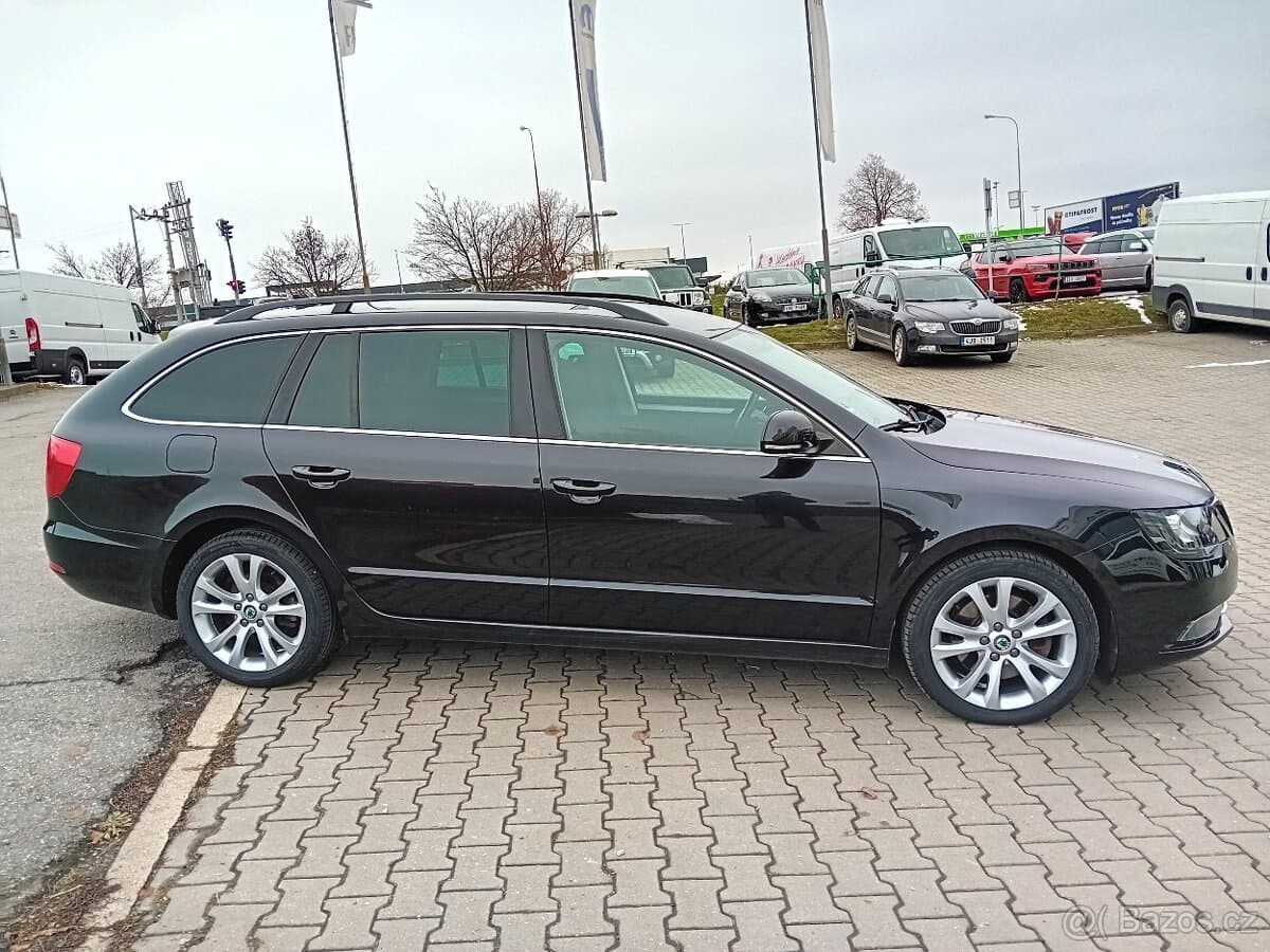 2014 Škoda SUPERB - 4