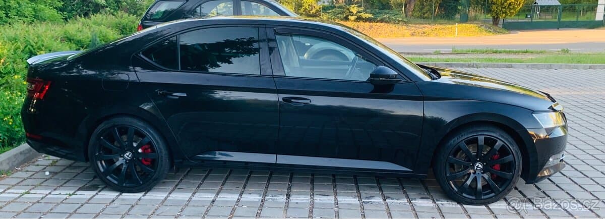 2015 Škoda SUPERB - 4