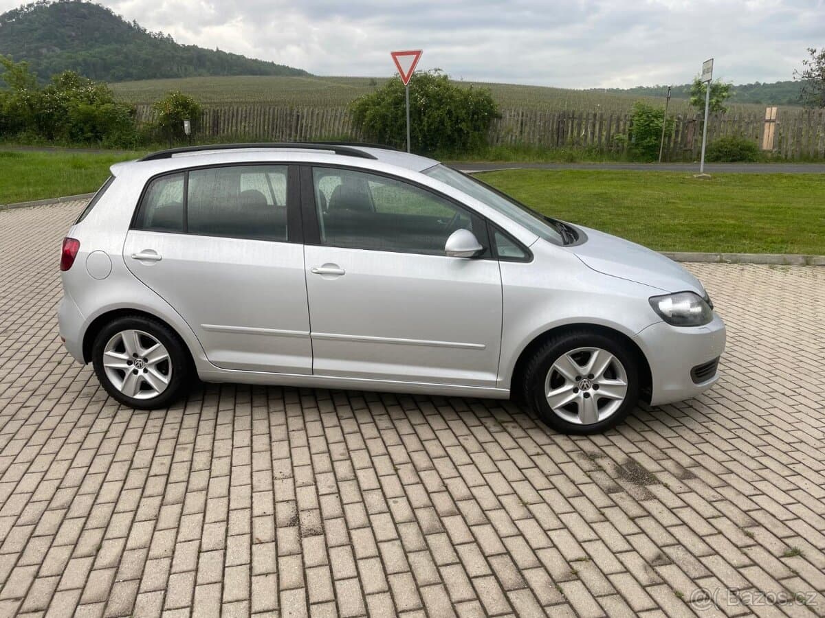 2009 Volkswagen GOLF - 4