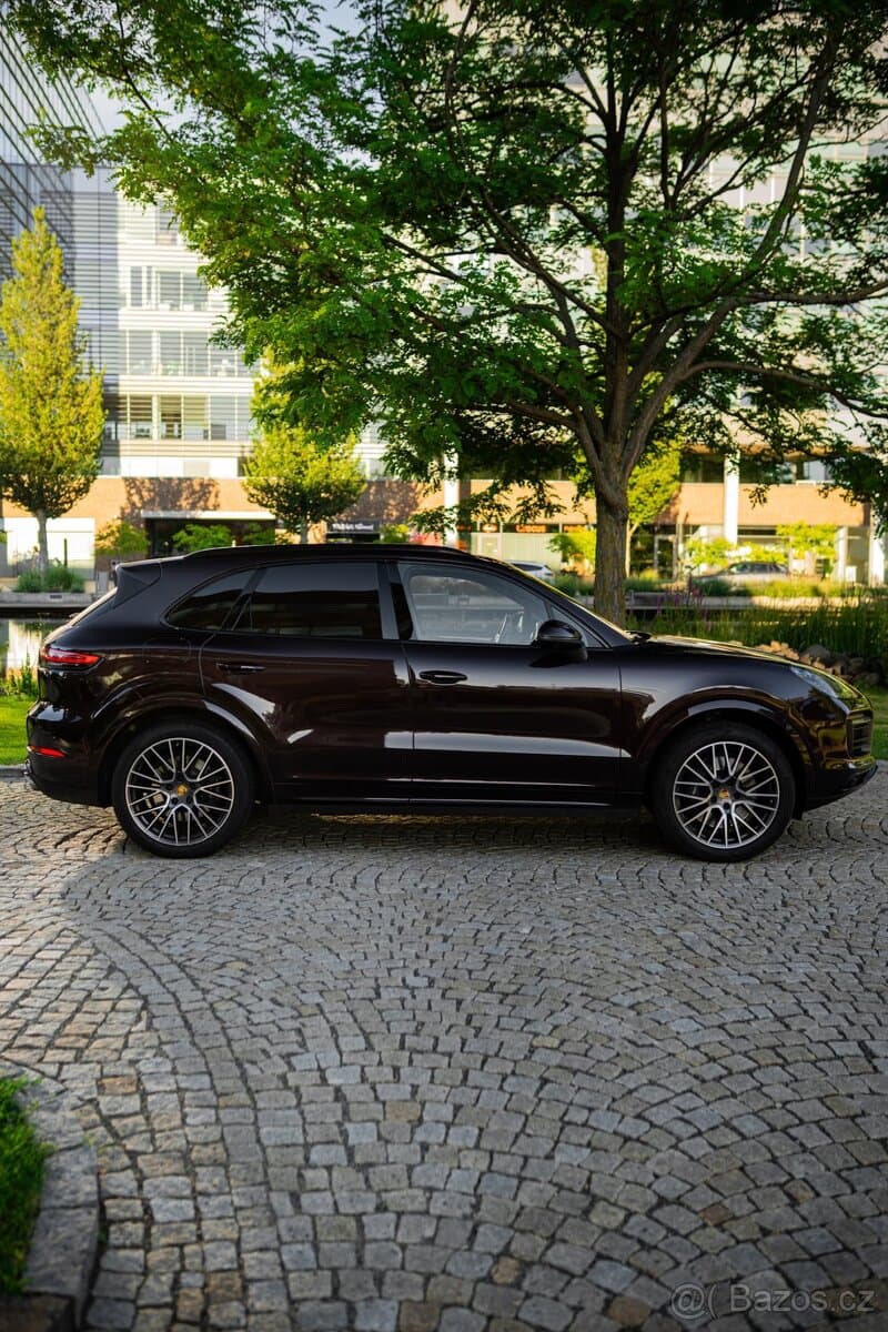 2018 Porsche CAYENNE - 4