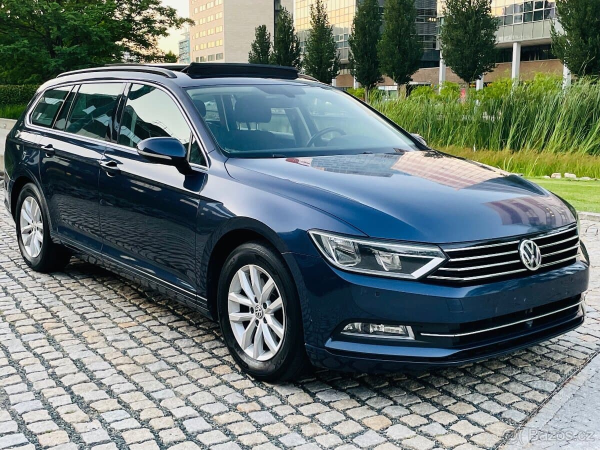 2016 Volkswagen PASSAT - 4
